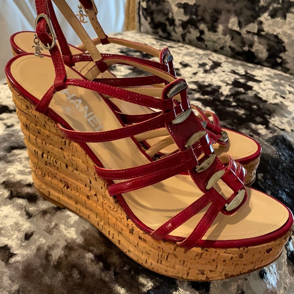 Chanel wedges
